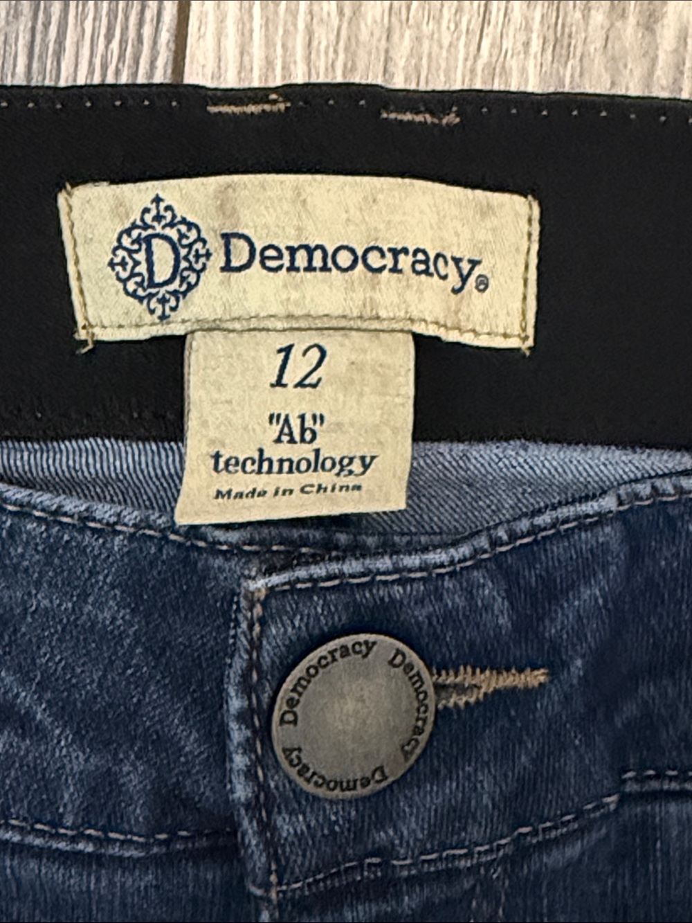 Democracy AB Technology Straight Leg Jeans in Dark Blue Size 12 - Picture 2 of 9